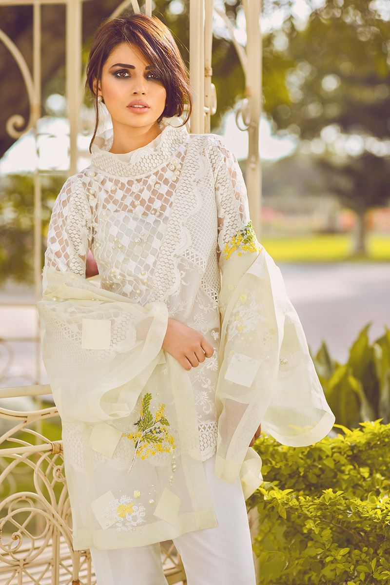 Picture of White organza