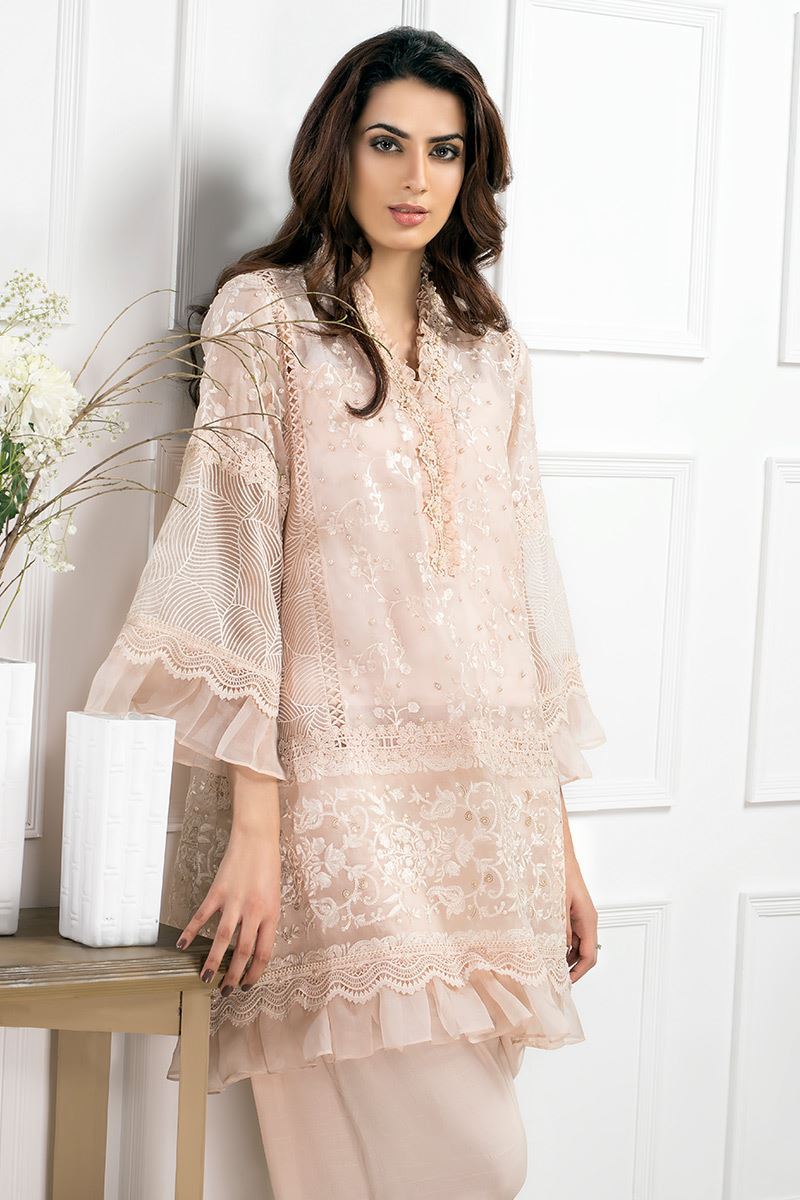 Picture of Ruffled leaves