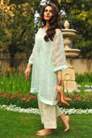 Picture of Pearl on glitter