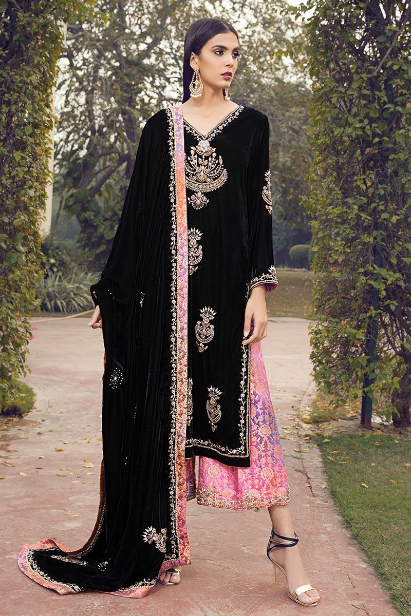 Picture of Black and gold