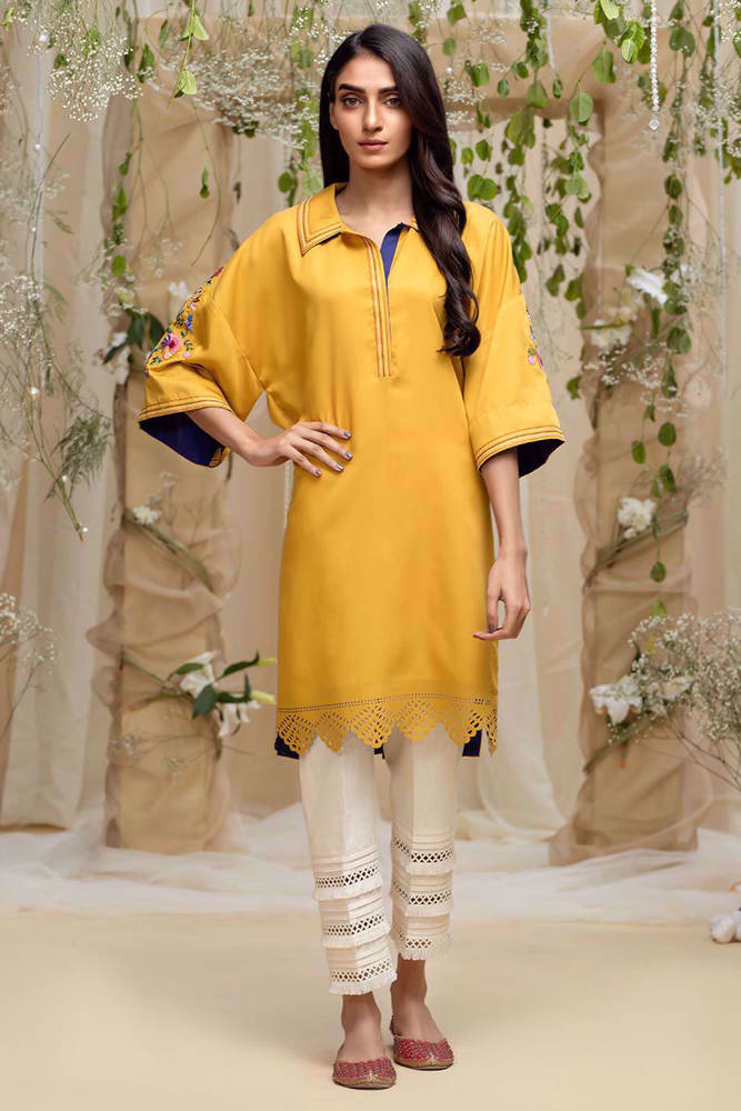 Picture of Collar shirt with laser and embroidery