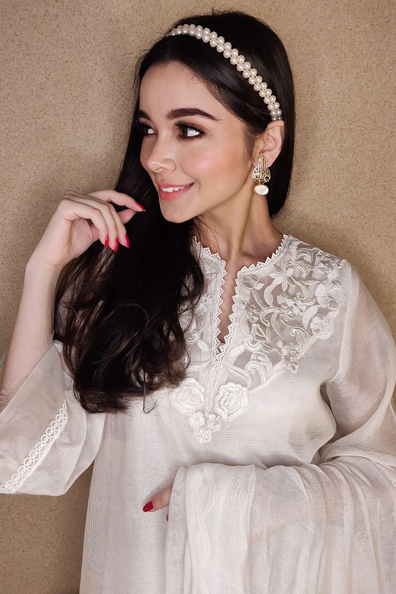 Picture of Cutwork Basic - White