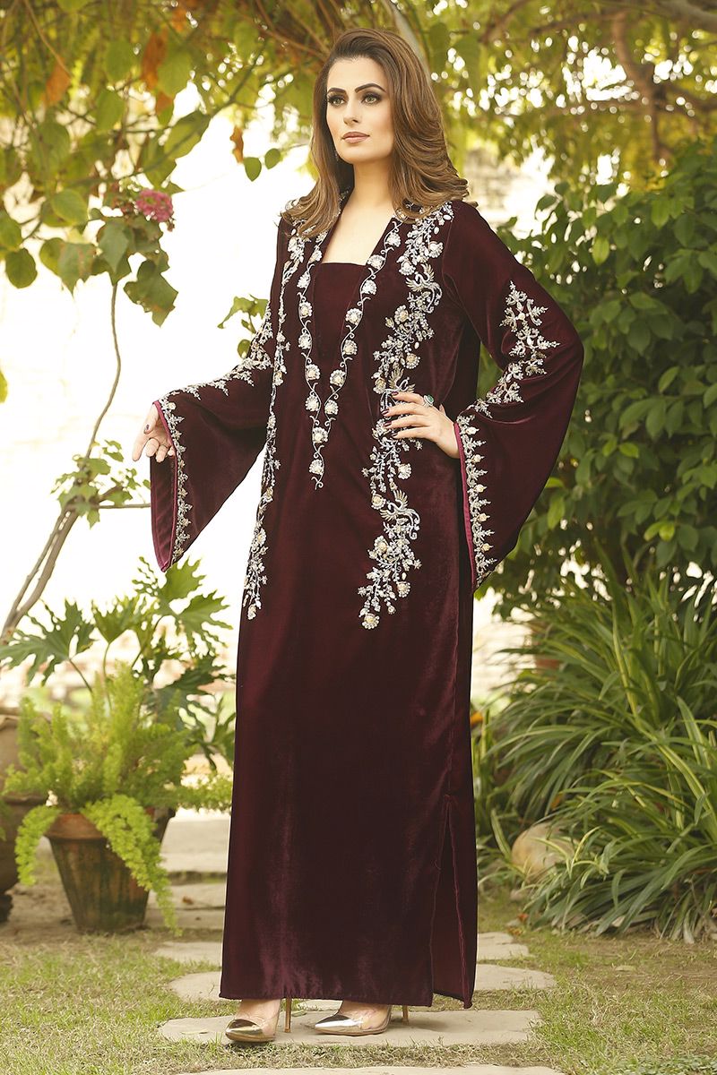Picture of Sparkle Bail Kaftan - Maroon