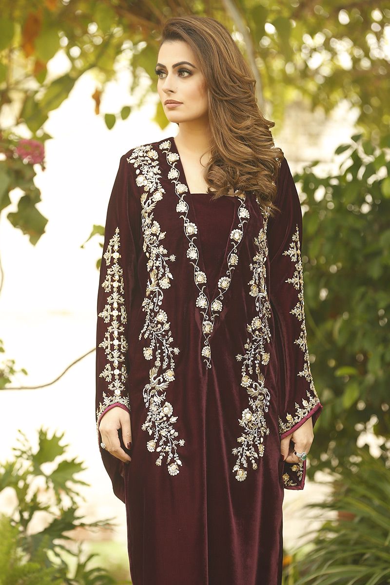 Picture of Sparkle Bail Kaftan - Maroon
