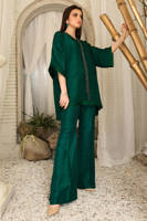 Picture of Emerald with Pants