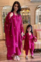 Picture of Multi Bow Long Magenta