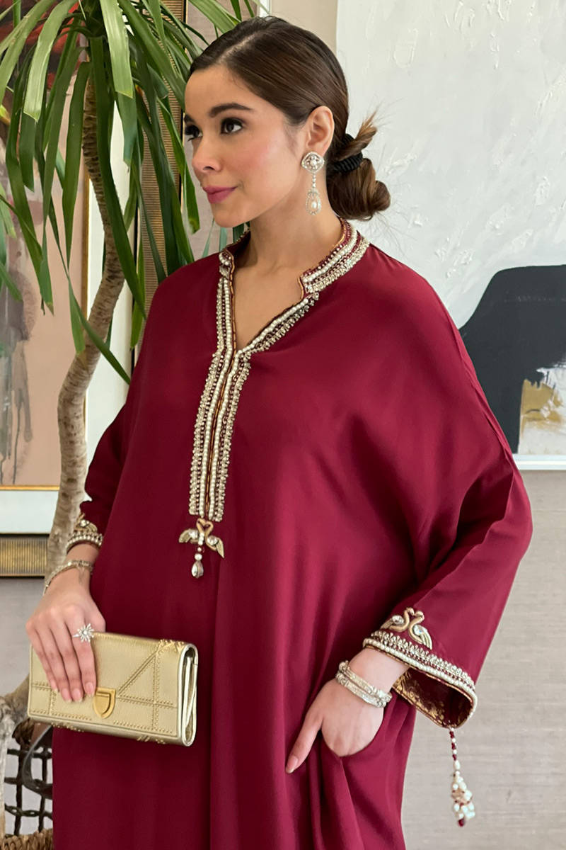 Picture of Crystal Pearl with Pants - Maroon