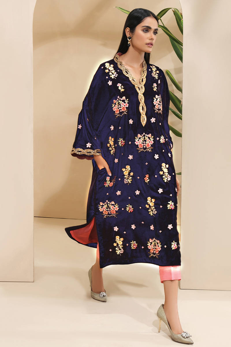 Picture of Confetti Velvet Phiran With Pants