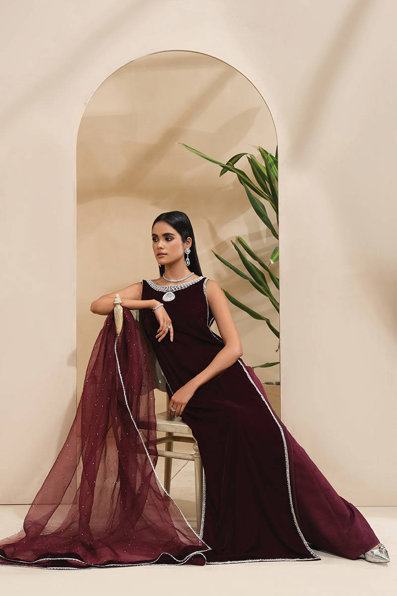 Picture of Sleek N Silver Velvet With Wide Legged Pants With Pockets