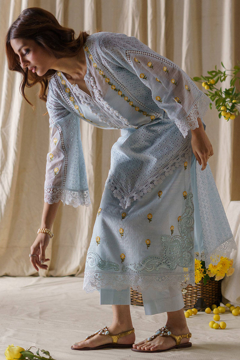 Picture of Cloudy Rose