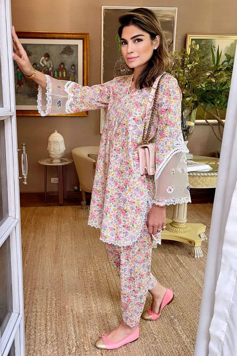 Picture of Dainty Floral (Basic) With Shalwar