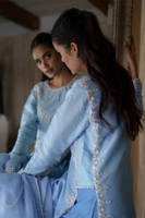 Picture of Ombre Pearls With Pants