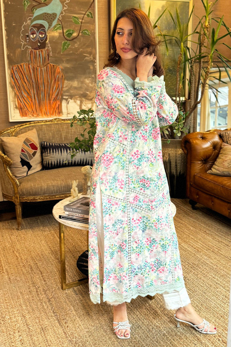 Picture of Aqua Chikan