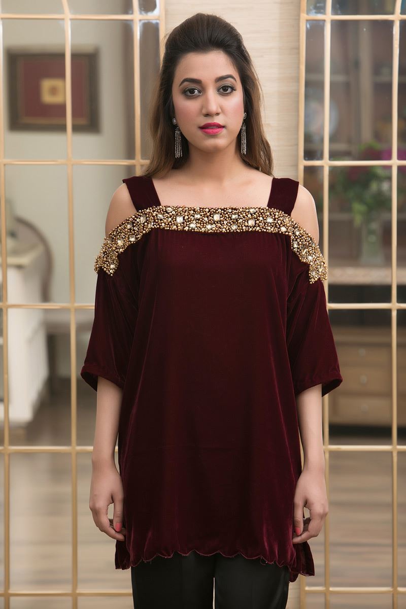 Picture of Champagne crystal off shoulder