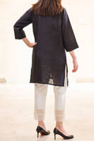 Picture of Daisy and bees