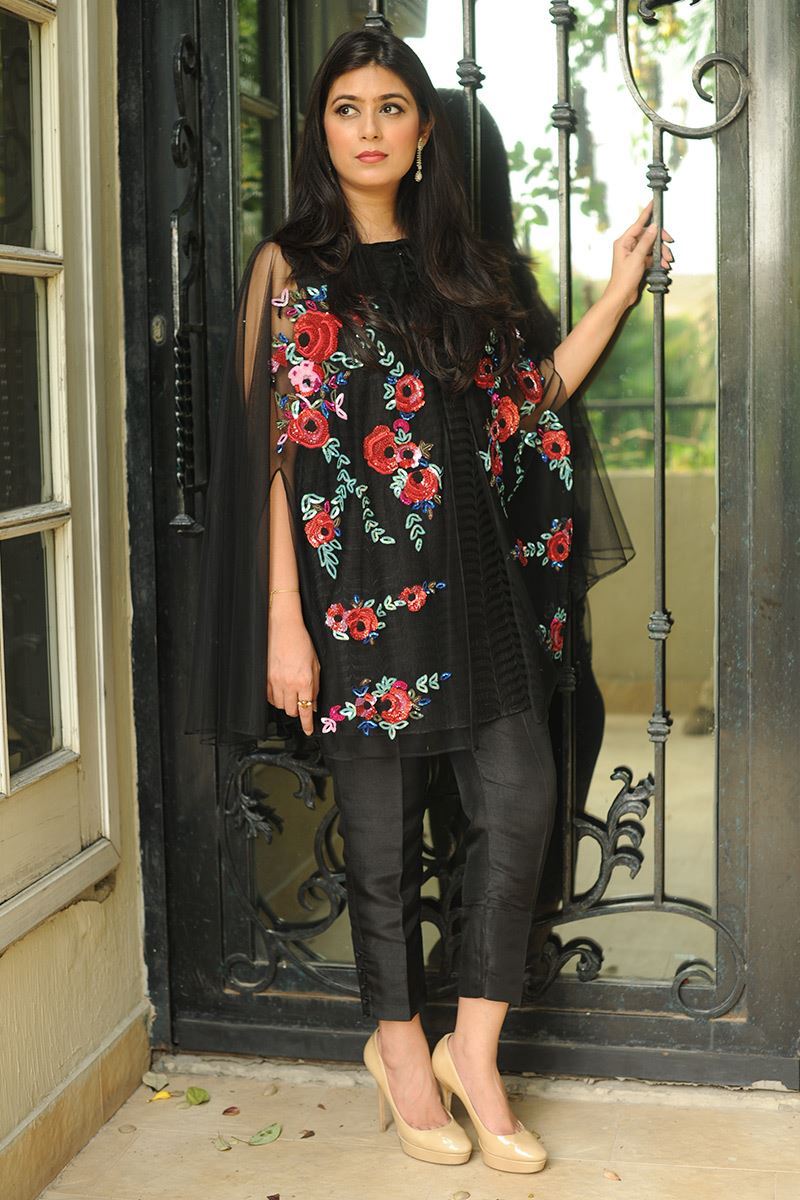 Picture of Rose cape