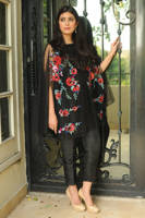 Picture of Rose cape