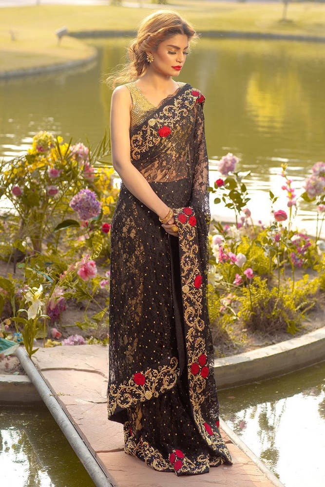 Picture of Black Chantilly saree