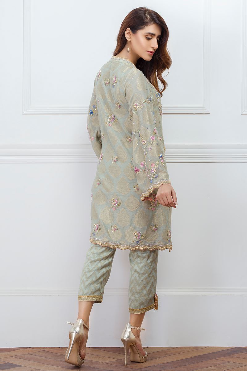 Picture of Floret bow full suit