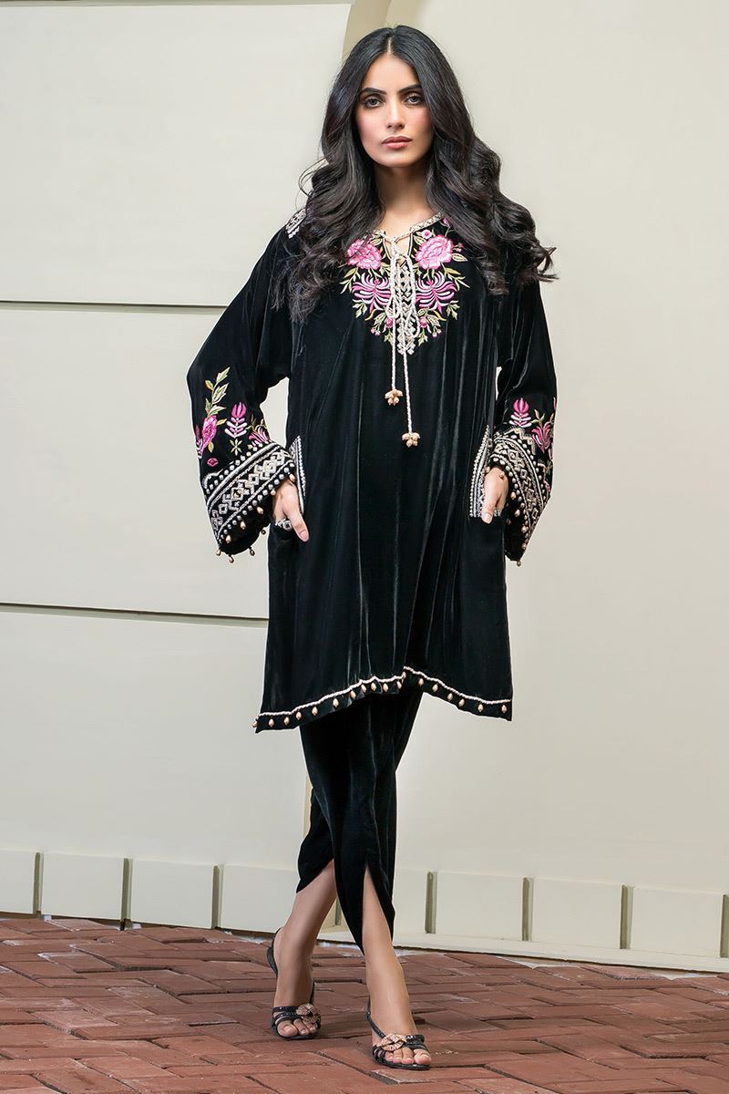 Picture of Red rose velvet