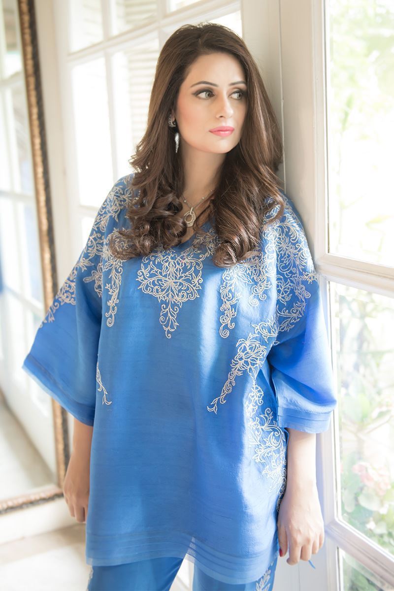 Picture of SILVER SCRAWL WITH PANTS