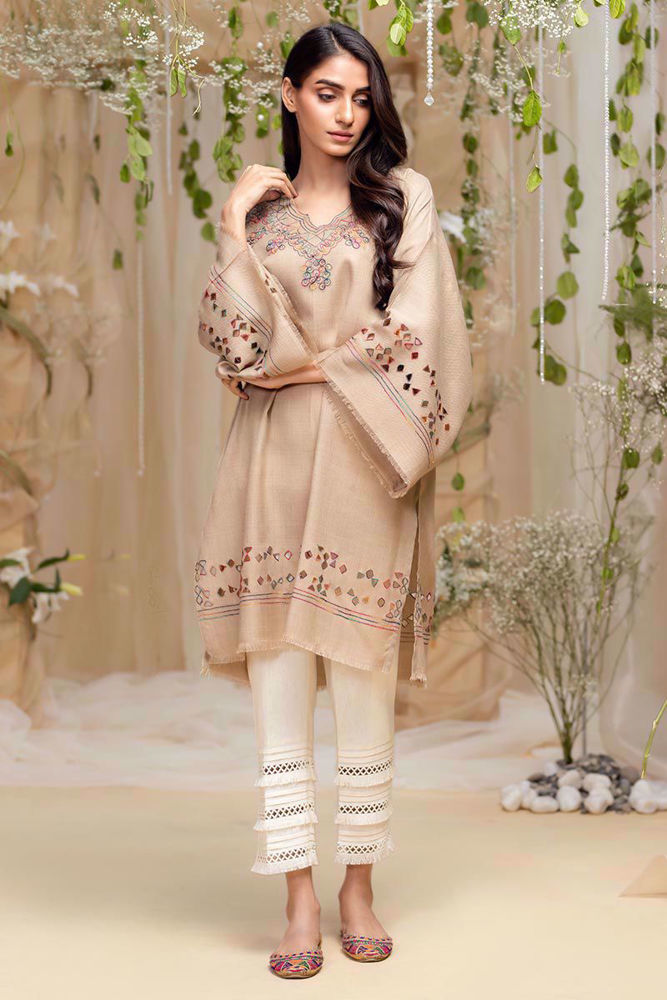 Farida Basic Shirt with Big Pocket