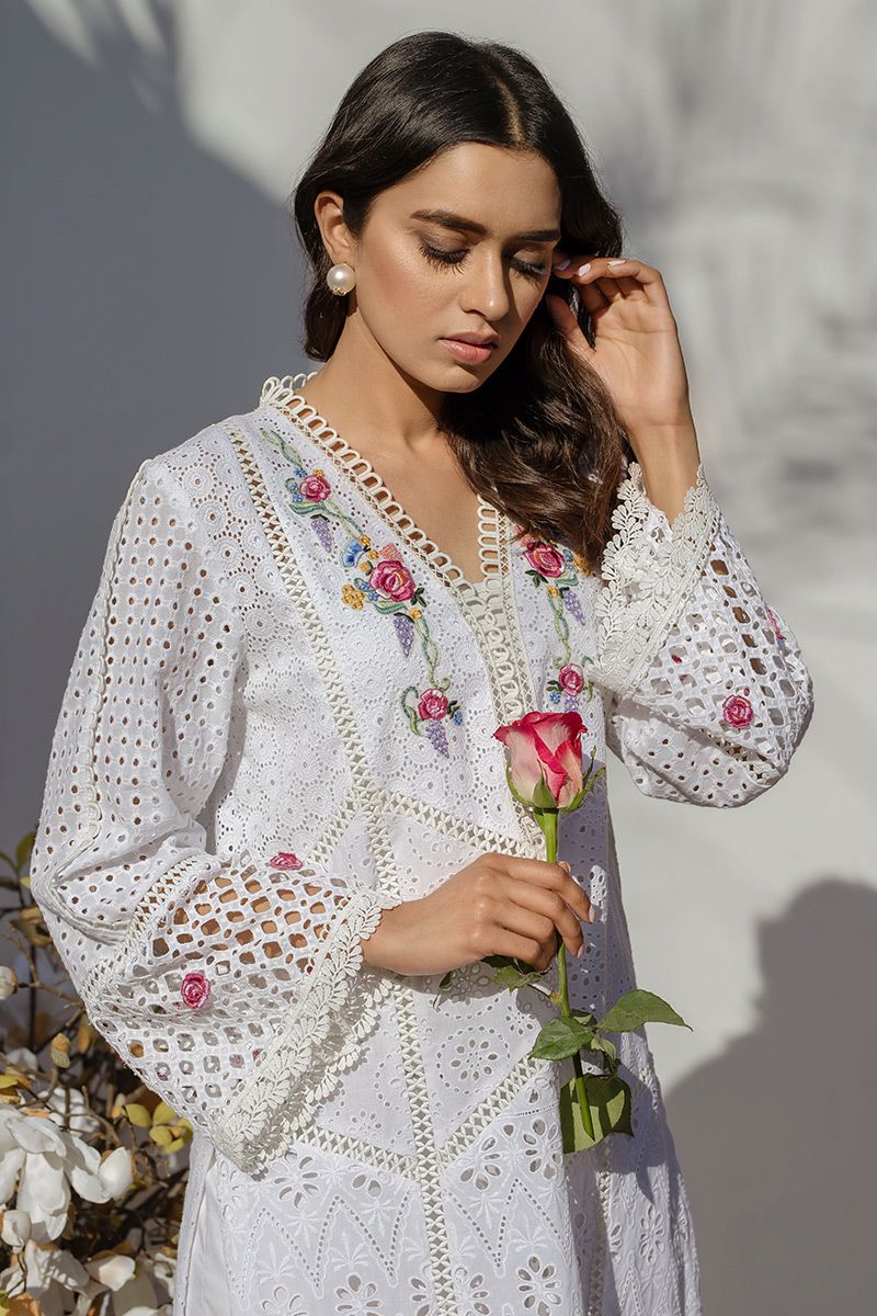 Picture of White rose