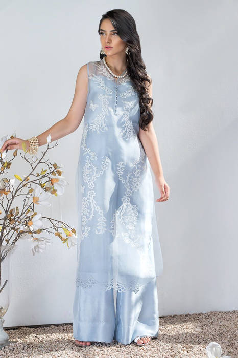 Picture of Scalloped organza