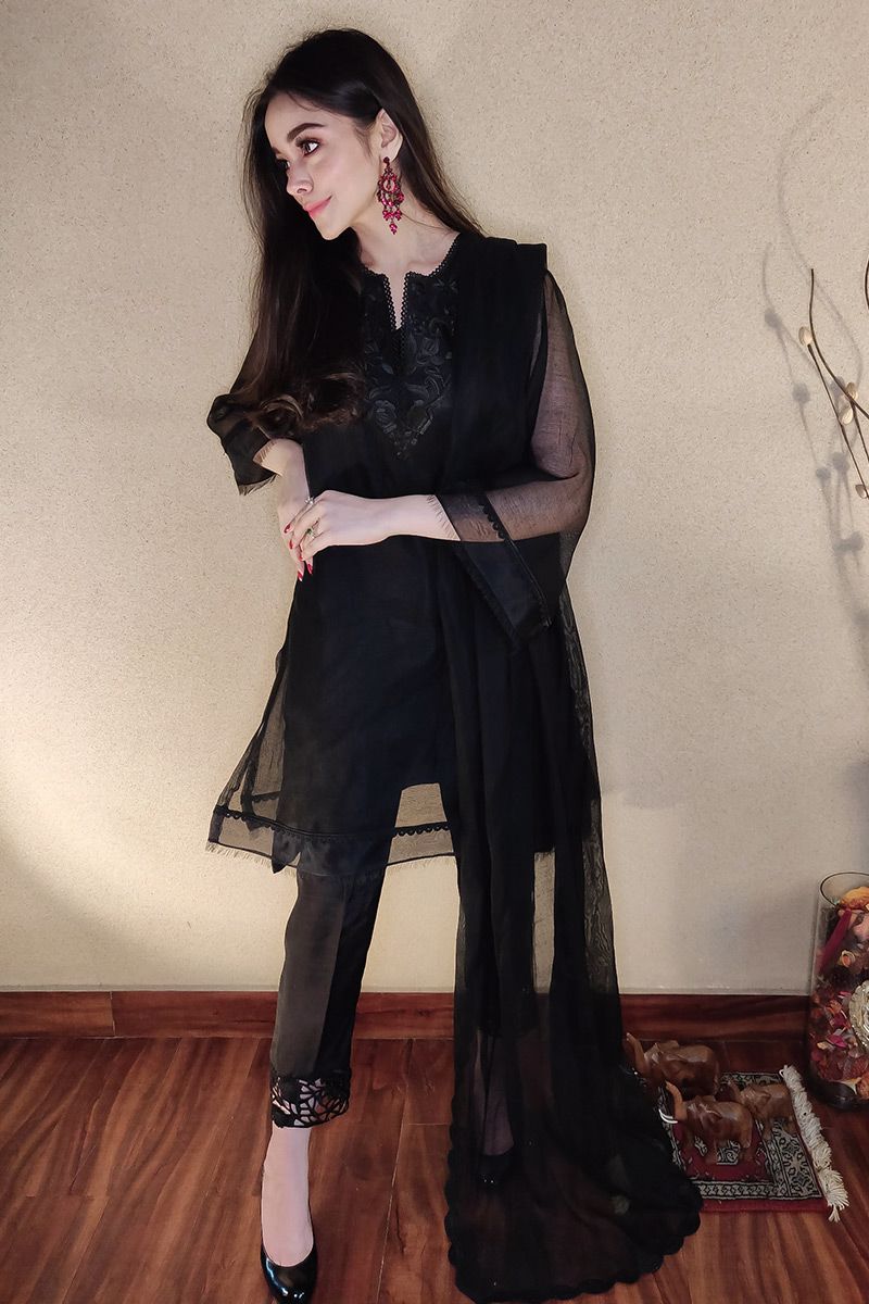 Picture of Cutwork Basic - Black