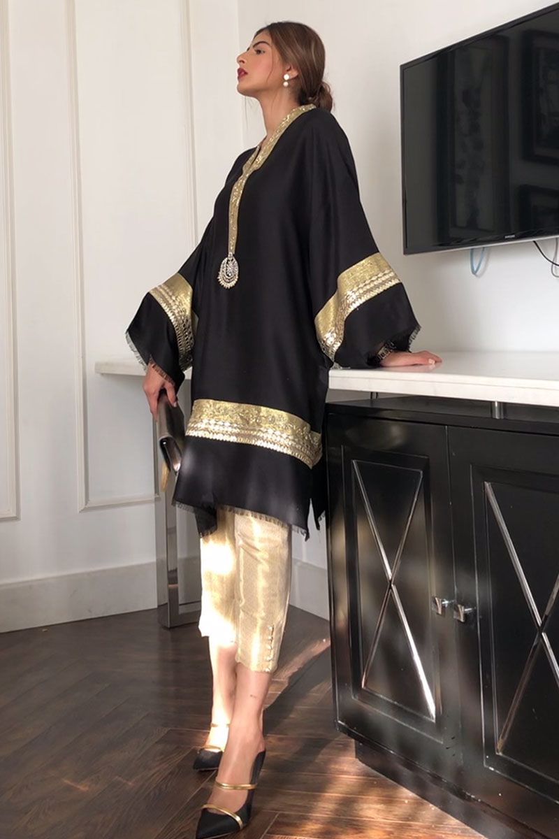 Picture of Chandbali shawl shirt Black