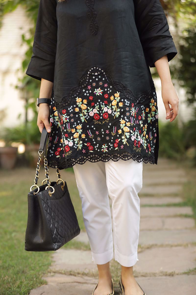 Picture of Confetti - Black