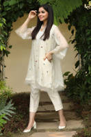 Picture of Multi Bow White with Slip