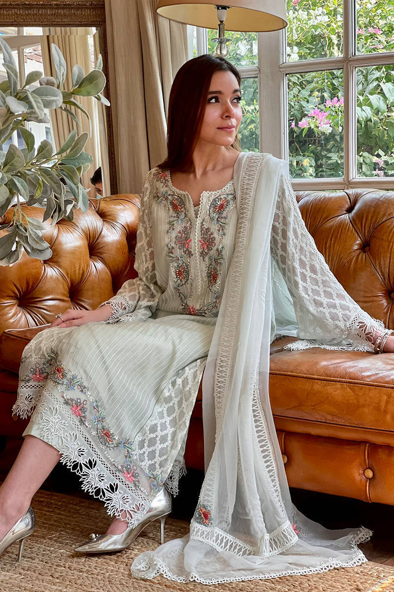 Picture of Kashmiri Kali Kamdani With Pants