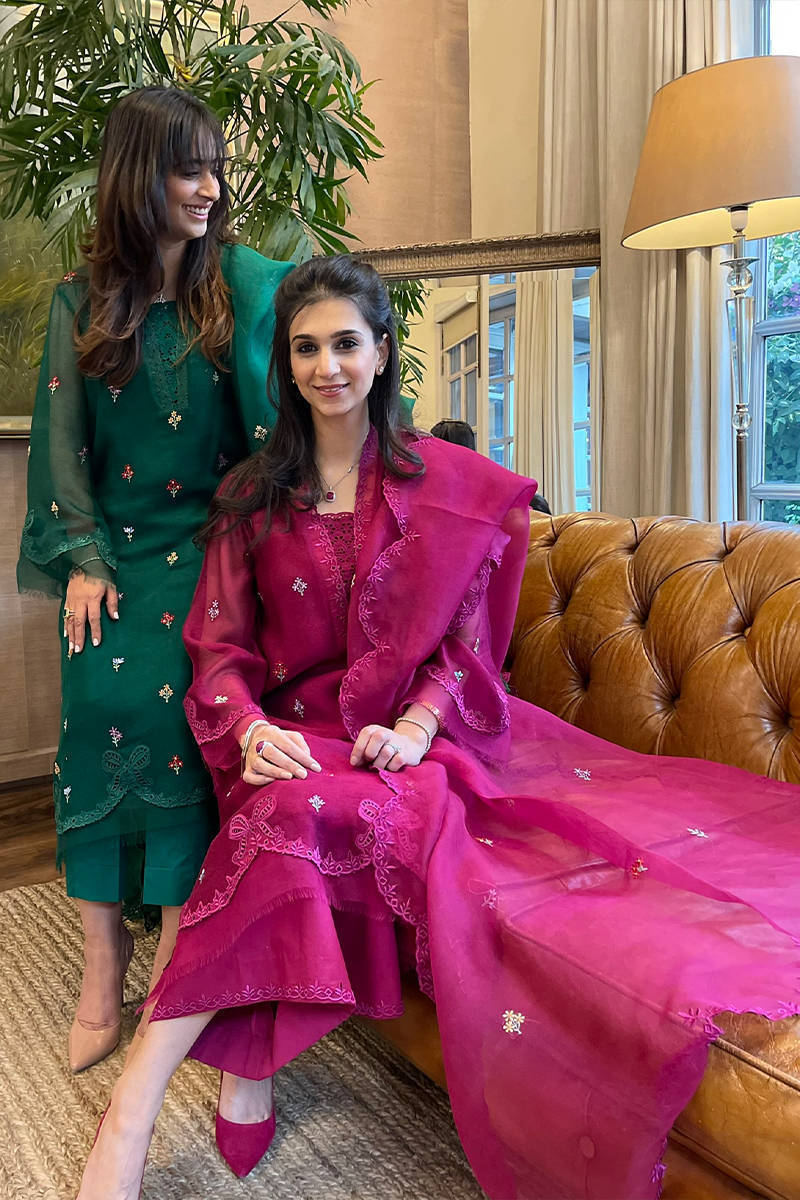 Picture of Multi Bow Long Magenta