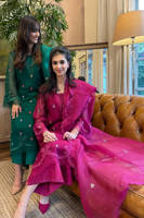 Picture of Multi Bow Long Magenta