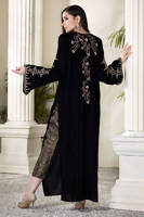 Picture of Antique Bail On Velvet