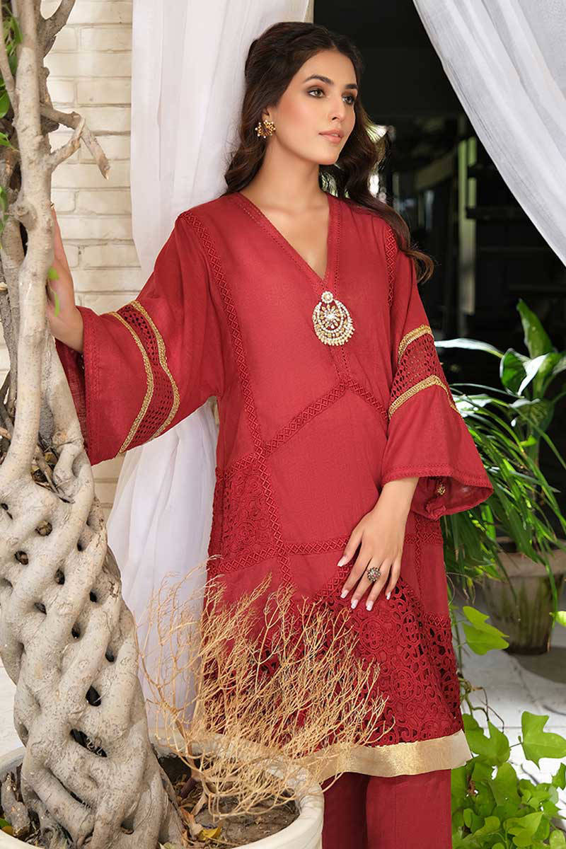 Picture of Red Chandbali With Pants