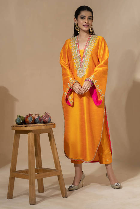 Mari Gold Shirt with pants