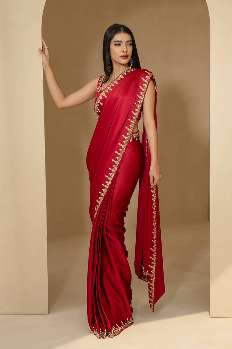 Picture of Maroon Saree