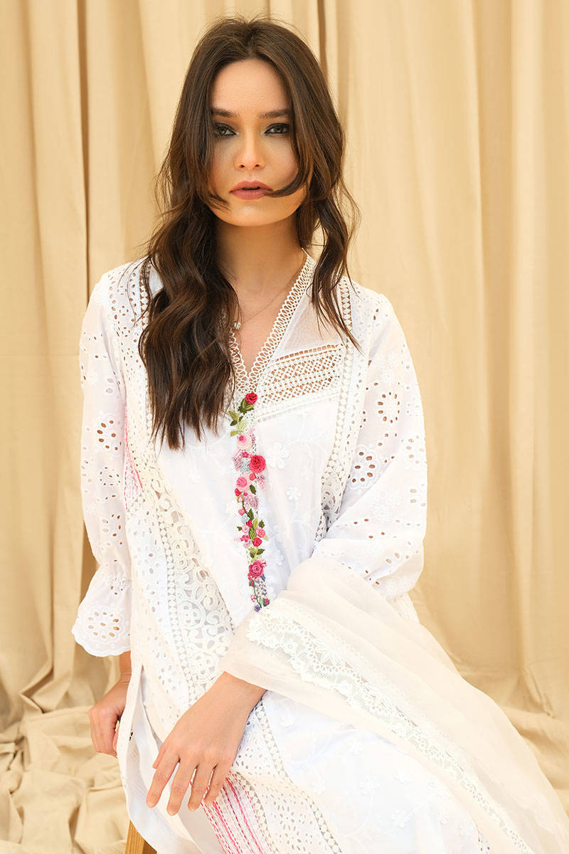 Picture of White Patchwork