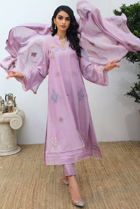 Lylic Paisley With Pants