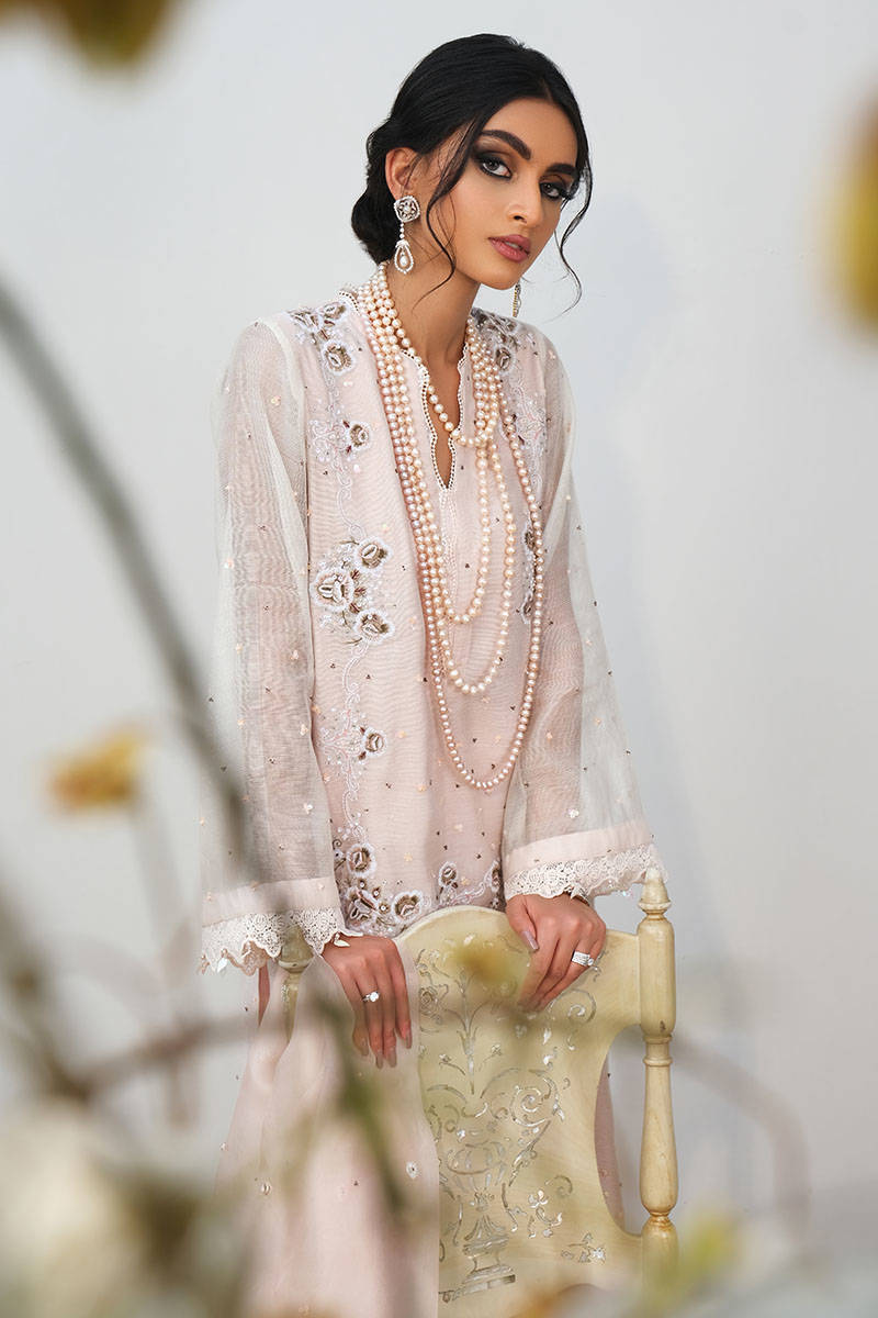 Picture of Vintage Sparkle With Pants And Dupatta