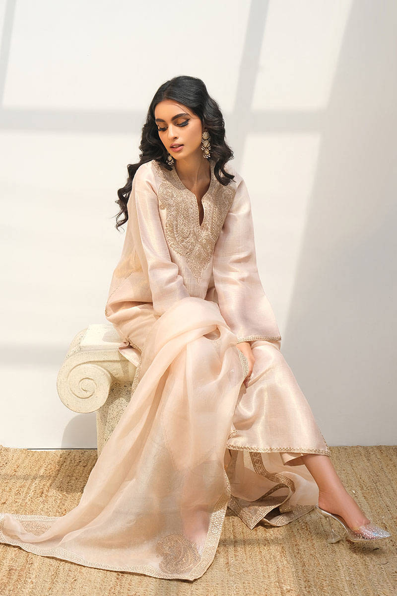 Picture of Golden Sehr With Pants And Dupatta