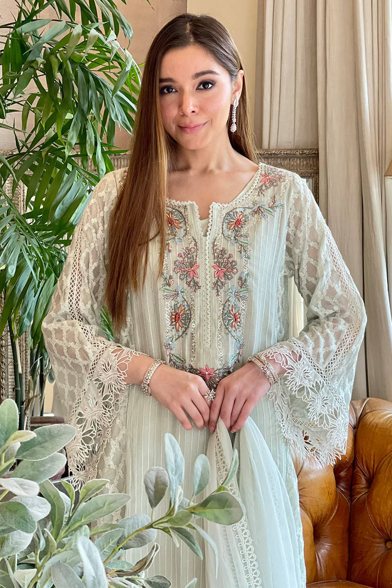 Picture of Kashmiri Kali Kamdani