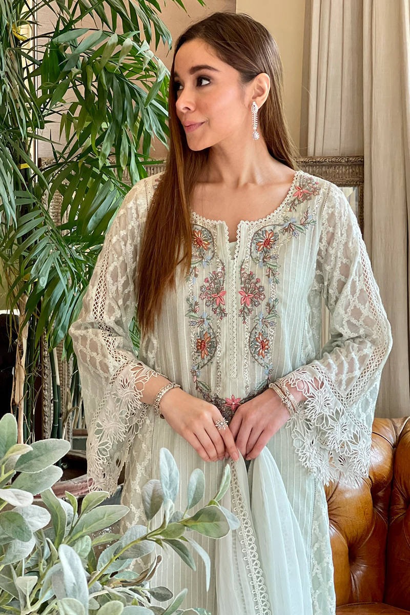 Picture of Kashmiri Kali Kamdani