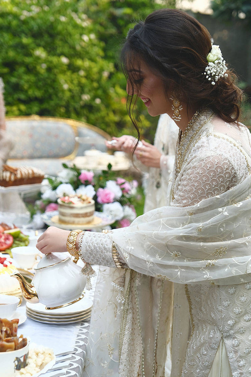 Picture of Lakhnavi Tassel Gown With Lehenga