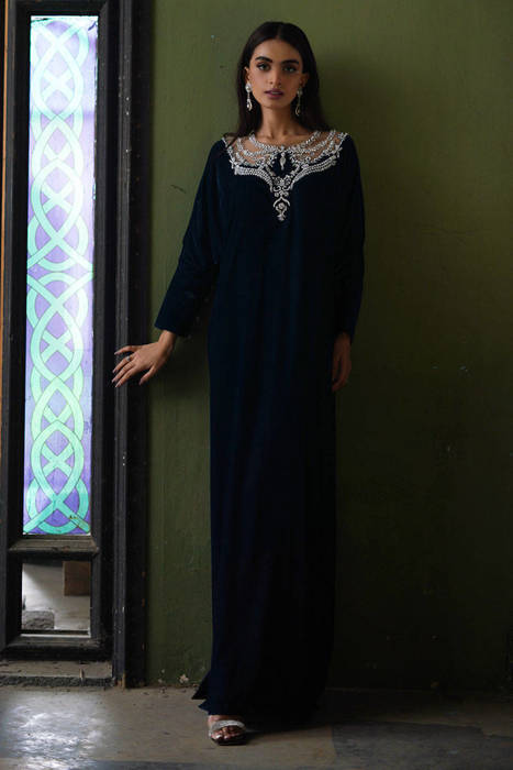 Diamontee Velvet Kaftan