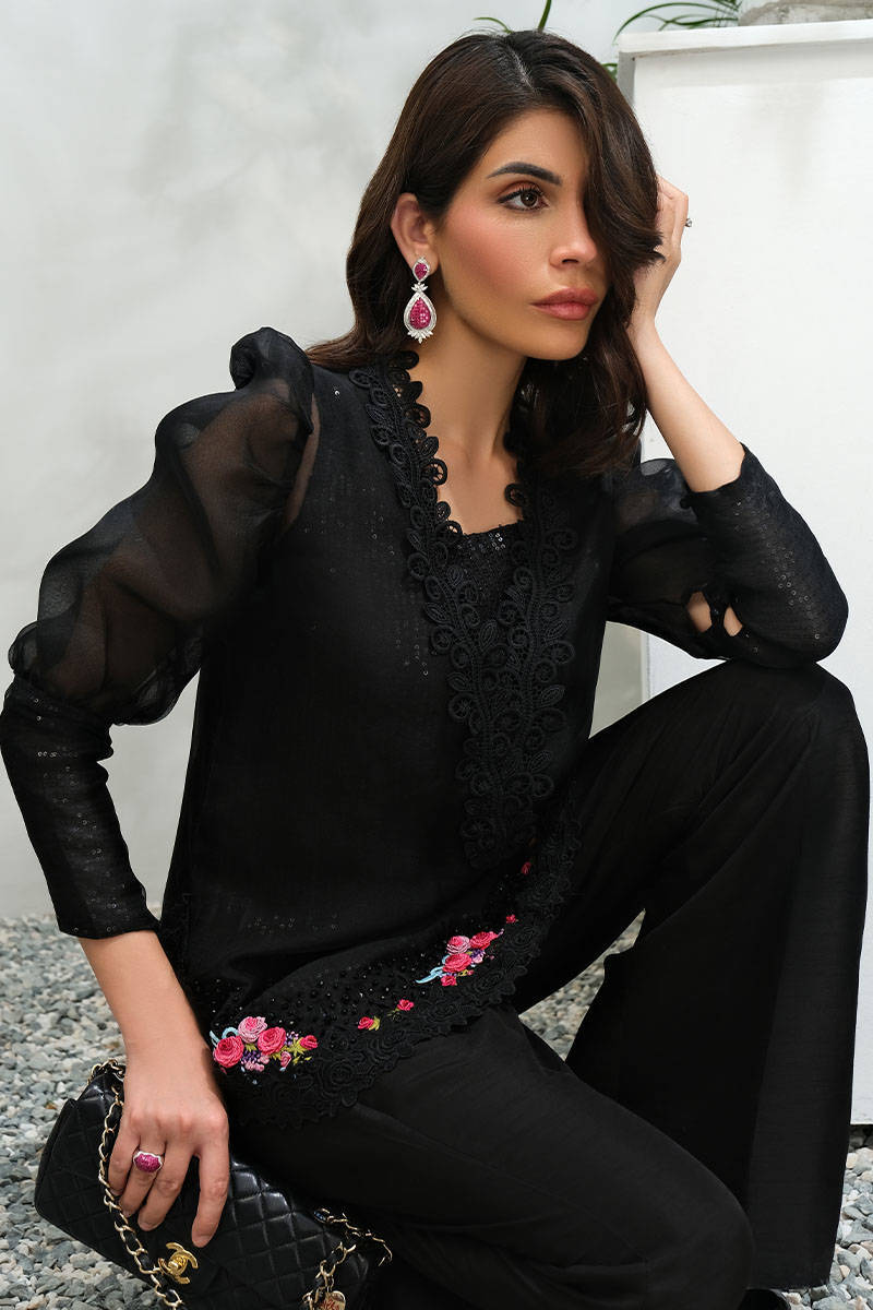 Picture of Black Sparkle Rose With Pants