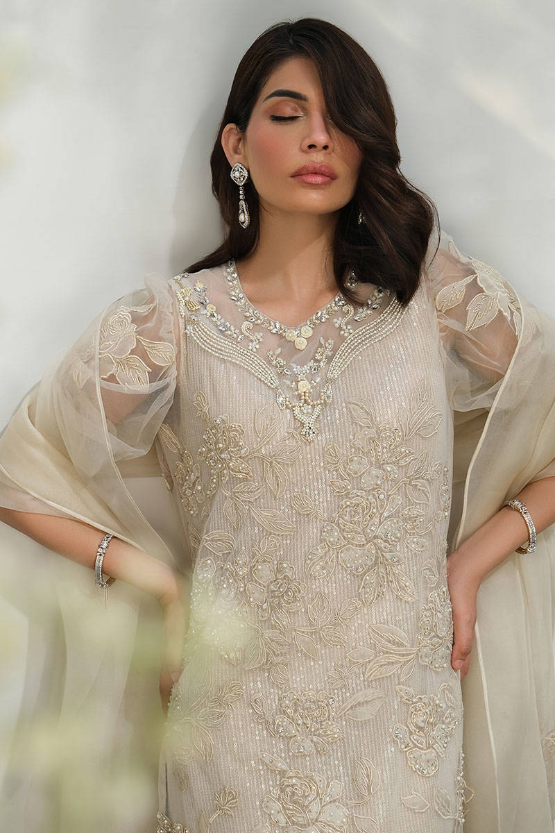 Picture of Cream Rose Net With Pants And Dupatta