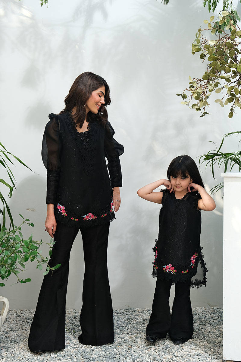 Picture of Black Sparkle Rose Kid